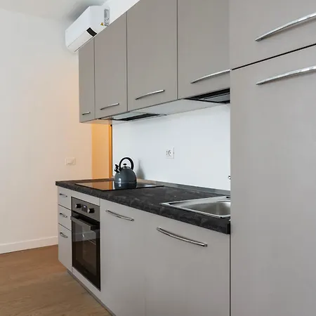 Youhosty - Gioia Large * Milan